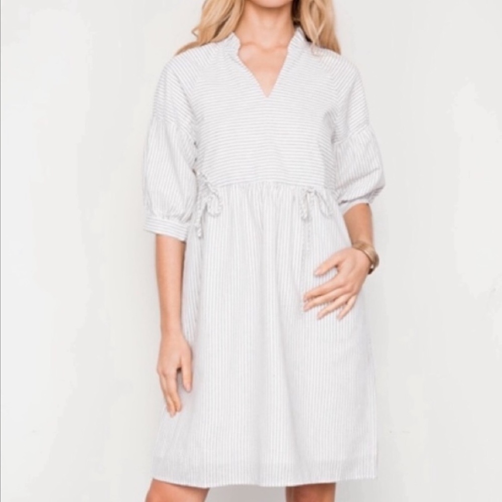 💐IVORY V-NECK DRESS💐 - Picture 6 of 8